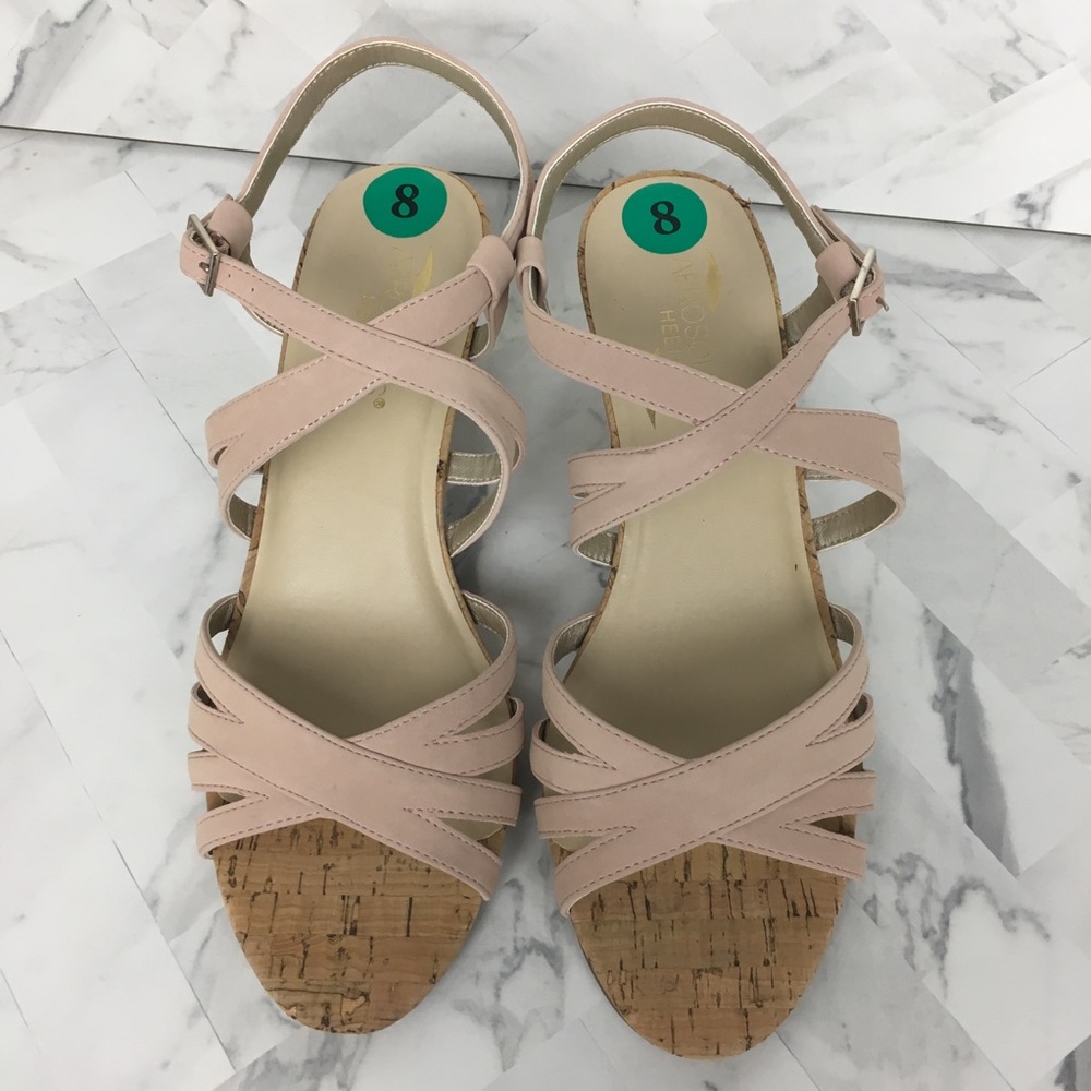 🛍 Aerosoles Gal Pal Wedge Sandal Size 8